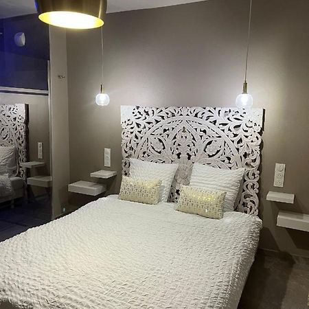 Love Room Mille Et Une Nuits Narbonne Exterior photo